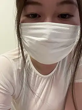 Snapshot of kyaren_JP_kyaren chatting on May 17, 7:06 am kyaren JP kyaren online show from May 17, 7:06 am