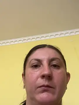 Snapshot of oksana1990 chatting on September 23, 7:00 am oksana1990 online show from September 23, 7:00 am