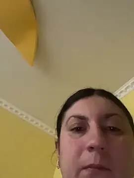 Snapshot of oksana1990 chatting on November 11, 6:57 am oksana1990 online show from November 11, 6:57 am