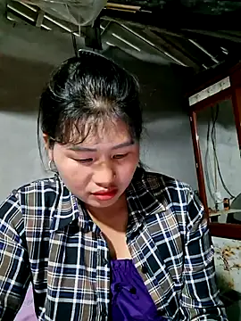 Snapshot of diamond-- chatting on July 1, 1:56 pm diamond-- online show from July 1, 1:56 pm