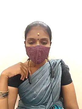 Snapshot of Tamil_Yalini12 chatting on October 7, 6:38 pm Tamil Yalini12 online show from October 7, 6:38 pm