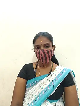 Snapshot of Tamil_Yalini12 chatting on October 10, 4:39 pm Tamil Yalini12 online show from October 10, 4:39 pm
