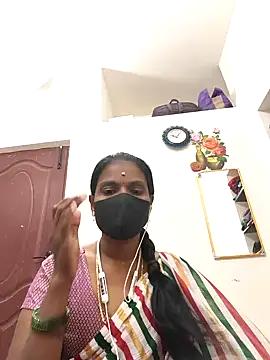 Tamil Yalini12 online show from March 19, 4:33 pm