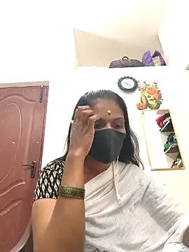 Tamil Yalini12 online show from April 1, 4:48 pm