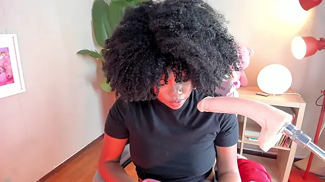 kehlannis  online show from February 11, 7:52 pm