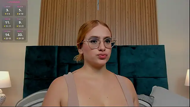 Snapshot of Amber_kiss_ chatting on June 2, 6:21 pm Amber kiss online show from June 2, 6:21 pm