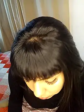 Snapshot of Bulma04 chatting on October 28, 4:16 am Bulma04 online show from October 28, 4:16 am