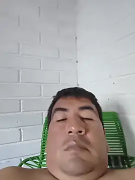 Snapshot of jj_846 chatting on June 12, 7:35 pm jj 846 online show from June 12, 7:35 pm
