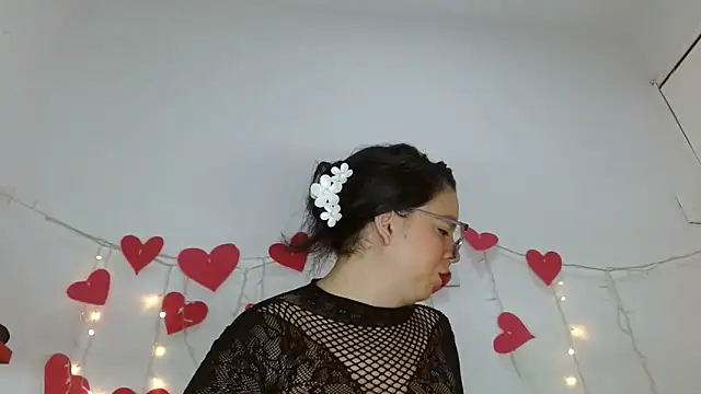 Alice pussyhairy online show from February 16, 7:59 am