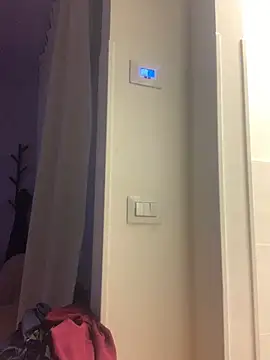 Snapshot of alessiobaz chatting on February 24, 11:25 pm alessiobaz online show from February 24, 11:25 pm