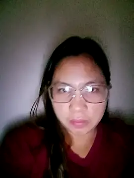 Snapshot of Filipinasweetgirl chatting on September 22, 5:53 am Filipinasweetgirl online show from September 22, 5:53 am