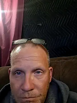 thandino8 online show from April 29, 9:57 am