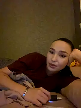 Amanda Choi online show from October 11, 5:44 pm