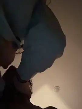 Snapshot of smuckle899 chatting on October 1, 3:45 am smuckle899 online show from October 1, 3:45 am