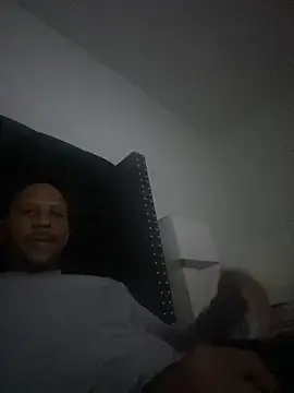 Snapshot of smuckle899 chatting on October 15, 11:16 pm smuckle899 online show from October 15, 11:16 pm