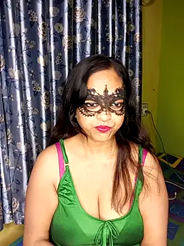 Snapshot of Big_Ass_Nikita chatting on February 12, 6:03 pm Big Ass Nikita online show from February 12, 6:03 pm