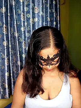 Snapshot of Big_Ass_Nikita chatting on February 13, 8:32 am Big Ass Nikita online show from February 13, 8:32 am