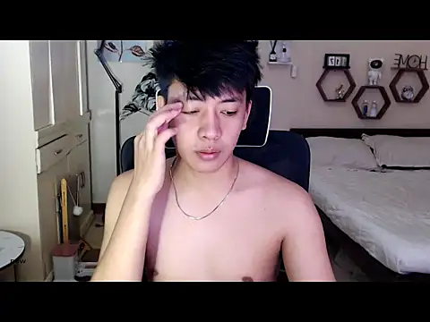 Snapshot of niel_cumshow chatting on January 18, 6:39 am niel cumshow online show from January 18, 6:39 am