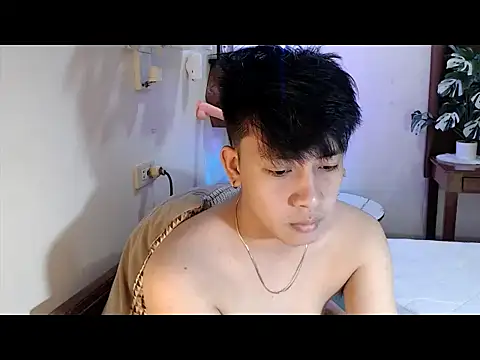 Snapshot of niel_cumshow chatting on February 4, 9:26 am niel cumshow online show from February 4, 9:26 am