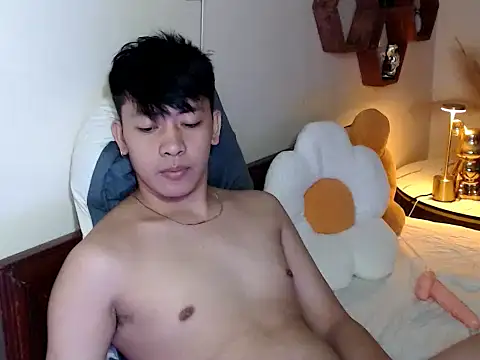 Snapshot of niel_cumshow chatting on February 5, 7:51 pm niel cumshow online show from February 5, 7:51 pm