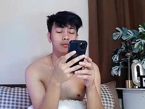 Snapshot of niel_cumshow chatting on February 26, 2:05 pm niel cumshow online show from February 26, 2:05 pm
