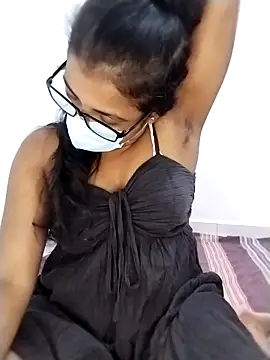Snapshot of sexybolegirl chatting on March 23, 7:18 pm sexybolegirl online show from March 23, 7:18 pm