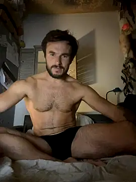 Snapshot of PabloelBraquemart chatting on October 25, 12:51 am PabloelBraquemart online show from October 25, 12:51 am