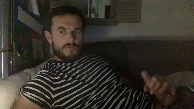 Snapshot of PabloelBraquemart chatting on May 2, 1:27 pm PabloelBraquemart online show from May 2, 1:27 pm