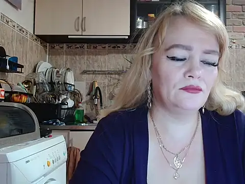 Sweet-blonde online show from October 17, 11:35 am