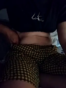 Snapshot of Penny-y chatting on November 15, 10:48 pm Penny-y online show from November 15, 10:48 pm