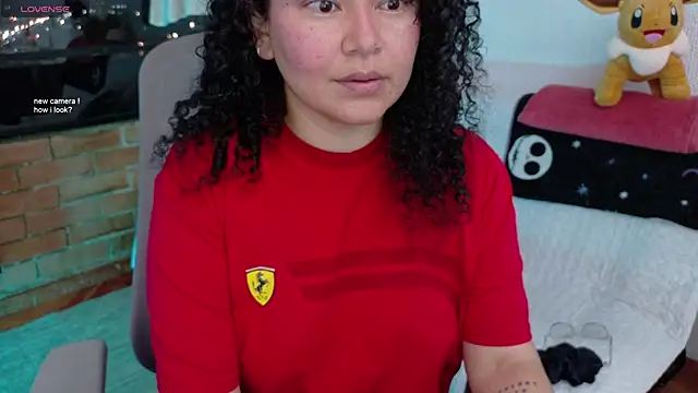 Chubby Licius online show from April 10, 1:22 am