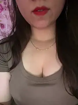 Snapshot of Lusi-sexy chatting on June 1, 8:16 am Lusi-sexy online show from June 1, 8:16 am