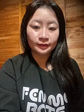 violet-00 online show from March 2, 2:25 am