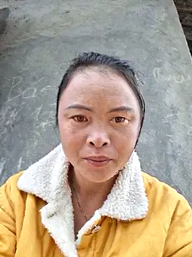 xuxulovezz online show from November 7, 12:54 am