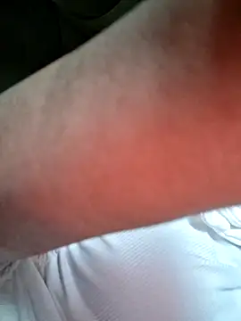 xuxulovezz online show from March 3, 12:06 am