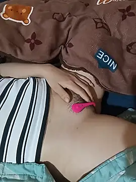 Snapshot of Suny_babyy chatting on June 26, 10:25 pm Suny babyy online show from June 26, 10:25 pm