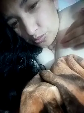 rossiteylor online show from April 28, 10:42 am