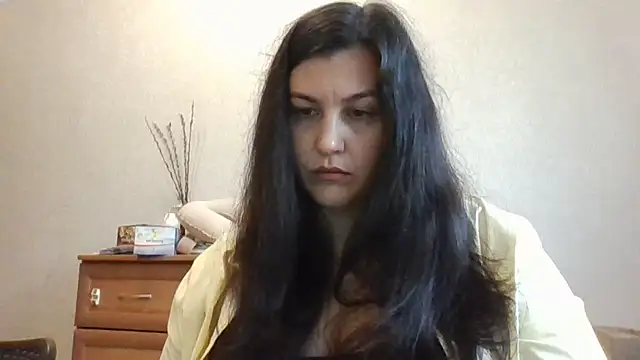 Snapshot of Feymaria chatting on October 13, 6:02 am Feymaria online show from October 13, 6:02 am