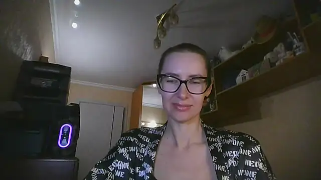 Norivann online show from April 3, 8:18 pm