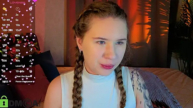 Elsie Cutties online show from March 7, 1:24 am