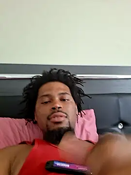 Snapshot of Painstickwes chatting on July 15, 10:15 pm Painstickwes online show from July 15, 10:15 pm