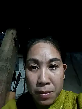 Snapshot of vtmbae chatting on February 16, 11:12 pm vtmbae online show from February 16, 11:12 pm