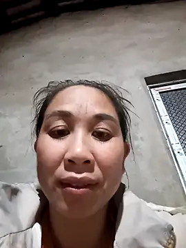 Snapshot of vtmbae chatting on February 18, 12:12 pm vtmbae online show from February 18, 12:12 pm