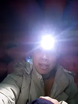 Snapshot of vtmbae chatting on February 20, 6:26 am vtmbae online show from February 20, 6:26 am