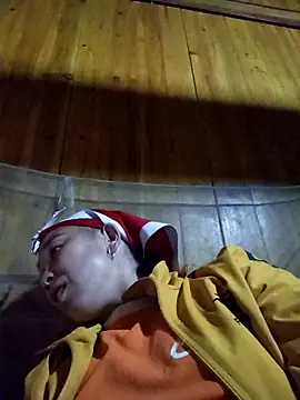 Snapshot of vtmbae chatting on March 2, 7:21 pm vtmbae online show from March 2, 7:21 pm