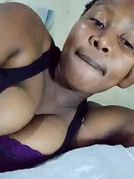Snapshot of l4_love chatting on May 17, 4:03 pm l4 love online show from May 17, 4:03 pm