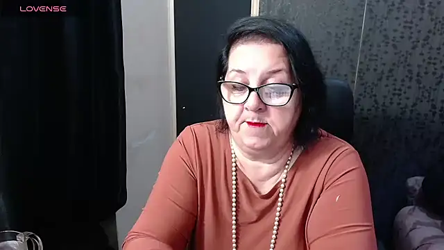 Snapshot of MissSanjanne chatting on May 9, 7:52 pm MissSanjanne online show from May 9, 7:52 pm