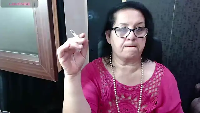 Snapshot of MissSanjanne chatting on July 12, 3:52 am MissSanjanne online show from July 12, 3:52 am