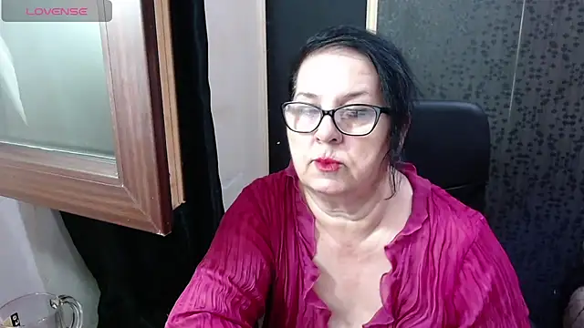 Snapshot of MissSanjanne chatting on July 19, 9:07 pm MissSanjanne online show from July 19, 9:07 pm