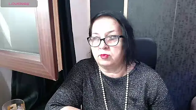 Snapshot of MissSanjanne chatting on July 24, 8:40 pm MissSanjanne online show from July 24, 8:40 pm